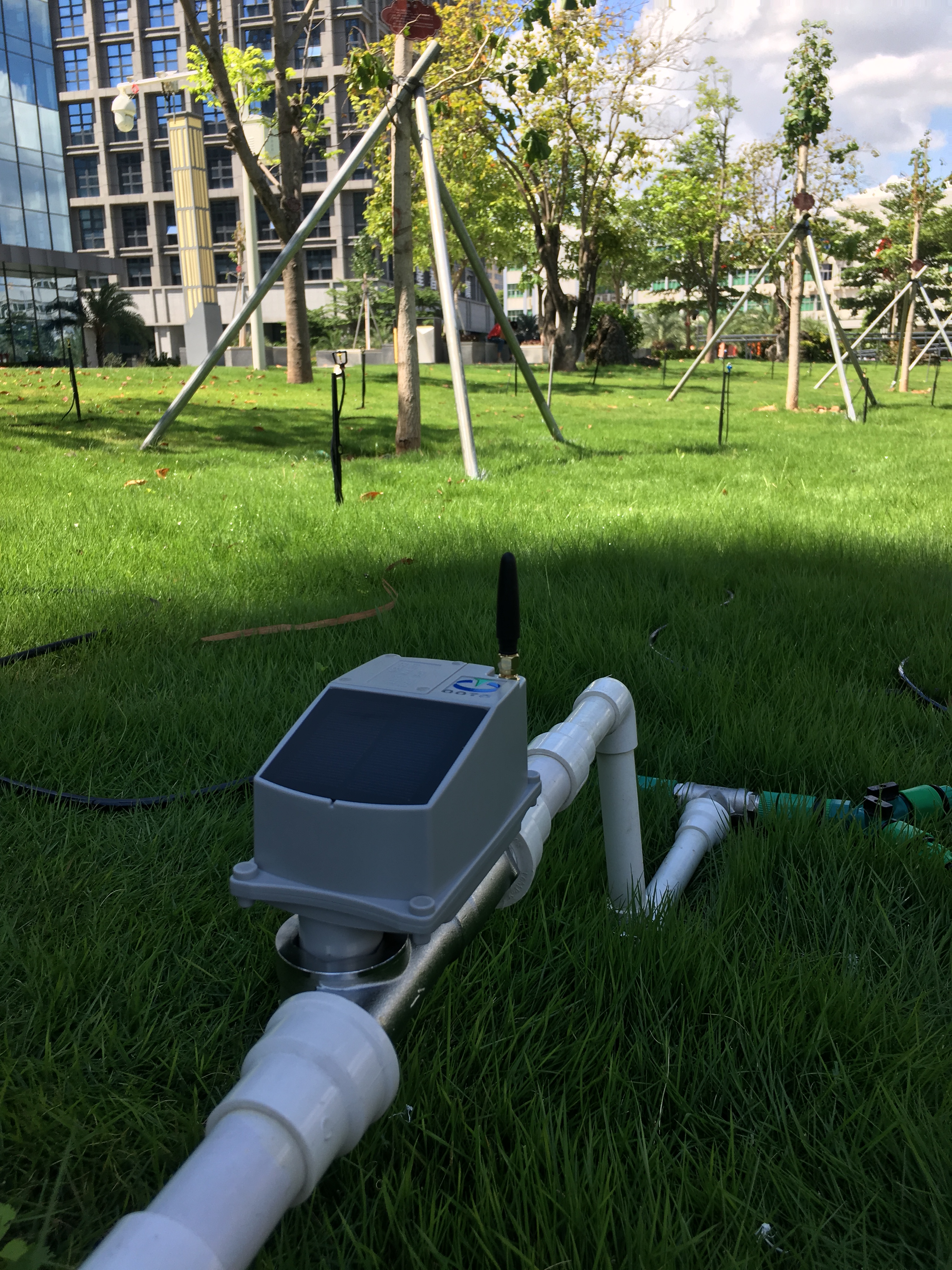 Underground Sprinkler Systems with solar power smart water valve 